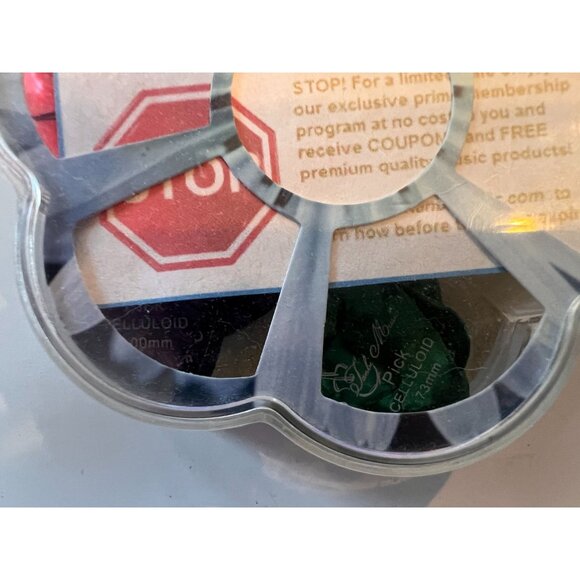 Tanbi Music 60-Count Guitar Picks Set In Flower-Shaped Container UNOPENED - Picture 5 of 6